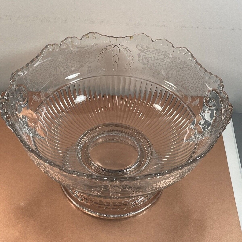 VTG 1930's Gadroon Clear Cambridge glass Rams Head handles Etched Footed Bowl